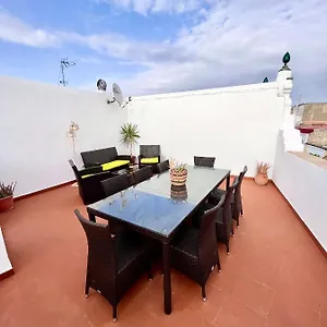 Apartamento Gatu Premium Patio Andaluz, El Puerto de Santa María